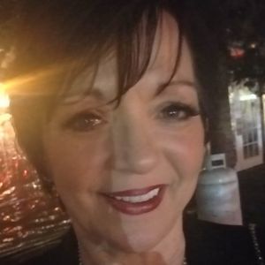 Meet your Posher, Debbie